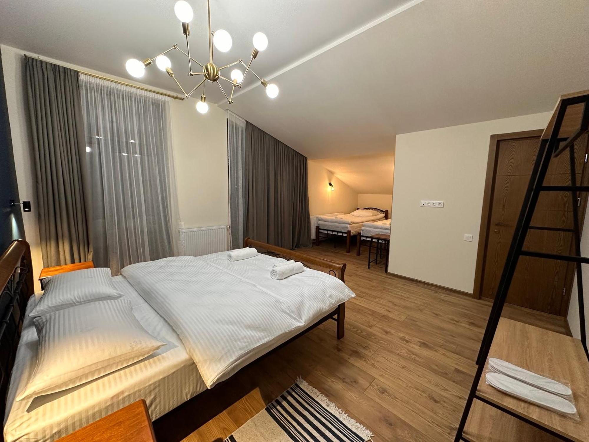 Hotel Mountime Kazbegi Exterior photo