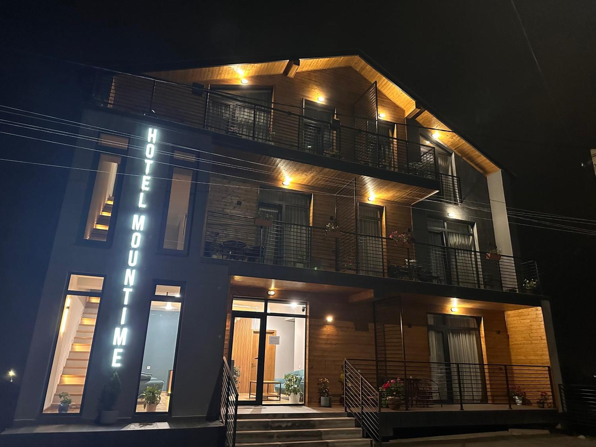 Hotel Mountime Kazbegi Exterior photo